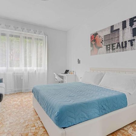 Apartment Mico Allianz Fiera, City Life, San Siro Milan Exterior photo