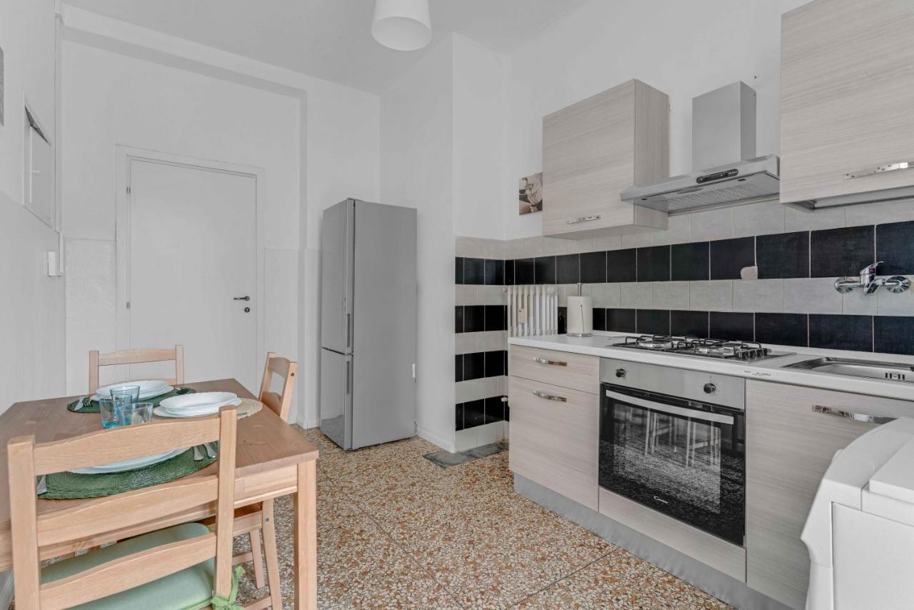 Apartment Mico Allianz Fiera, City Life, San Siro Milan Exterior photo